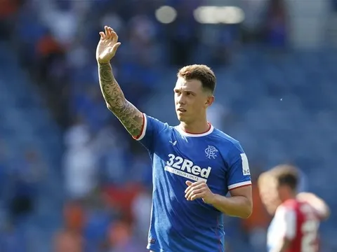 Ten Hag cử người trinh sát tài năng 15 tuổi