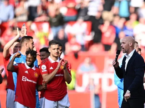 Ten Hag đưa ra lời hứa với NHM Quỷ đỏ