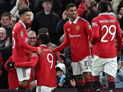 Ten Hag được thúc giục tống khứ sao Man Utd