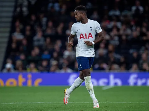 Ten Hag gây bất ngờ với "bệnh binh" Tottenham