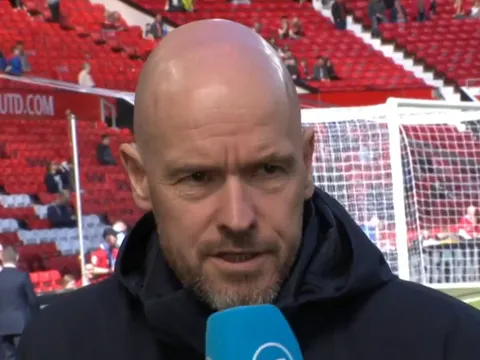 Ten Hag giải thích lý do dùng Maguire