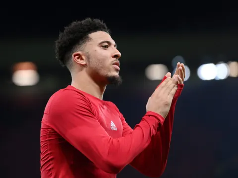 Ten Hag lấp lửng về cơ hội đá chính của Sancho