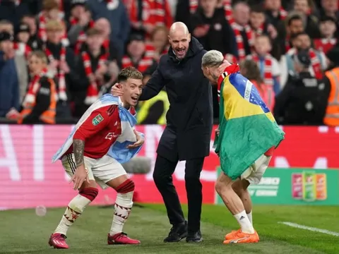 David Moyes: Tôi sẽ bắt chước Ten Hag nếu lên ngôi vô địch