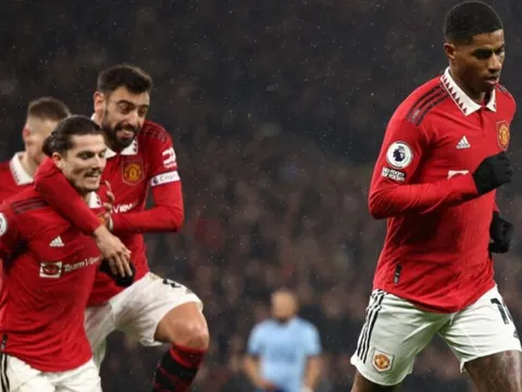 Ten Hag mang tin an ủi cho M.U sau trận hòa khó nuốt