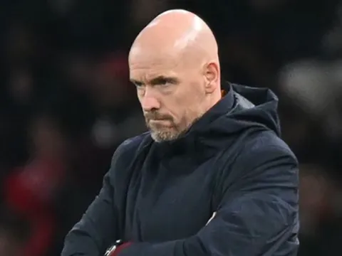 Ten Hag mất 3 trụ cột ở trận Nottingham Forest