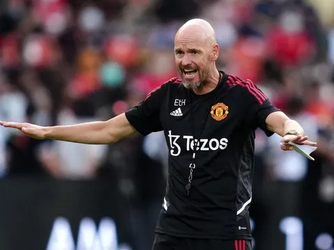 Alan Hutton: Thâu tóm Kane, M.U tạo hiệu ứng domino bùng nổ