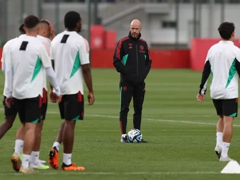 Sir Alex sẽ tán thành kế hoạch trước mùa giải của M.U