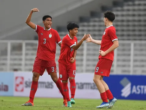 HLV Kiatisuk Senamuang: Thái Lan sẽ vào tứ kết