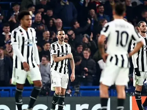 Thảm bại trước Chelsea, phải chăng đế chế Juve đã suy tàn?
