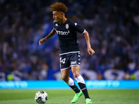 Thần đồng Monaco lập cú đúp ngay trận ra mắt Ligue 1