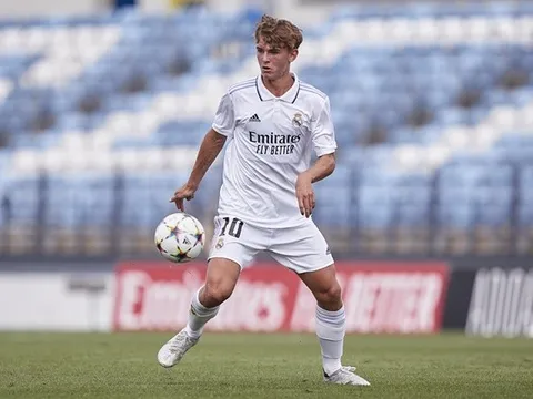 Thần đồng Real Madrid gây ấn tượng mạnh