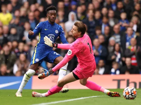 Thắng đậm Norwich, Tuchel hứa hẹn với Hudson-Odoi