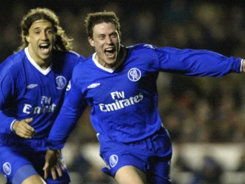 Thắng Fulham, Chelsea vẫn chịu chỉ trích