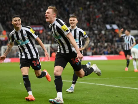 Thắng sít sao, Newcastle chờ gặp Man Utd ở chung kết Carabao Cup