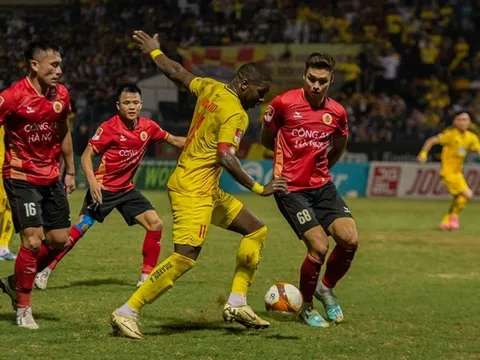 CAHN đòi nợ Thanh Hóa; Bình Định chia điểm cùng TP.HCM