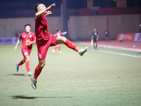 Nhân tố mới tỏa sáng chứng minh tài nhìn người của HLV Troussier