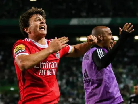 Thay Casemiro, Man United nhắm mua thần đồng 120 triệu euro