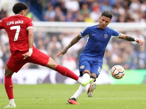 Thấy gì qua màn chào sân của "Big 7" EPL 2023/24?