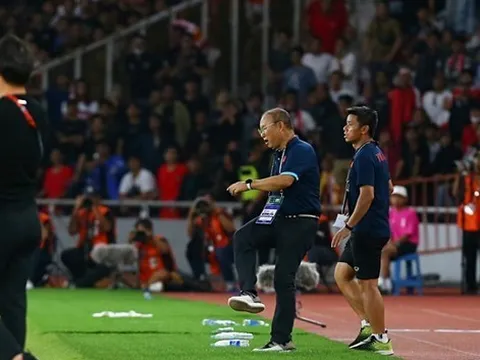 Thầy Park đã dạy cho ông Shin Tae-yong một bài học