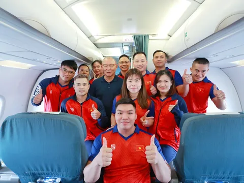 Thầy Park sang Campuchia tiếp lửa U22 Việt Nam đấu Thái Lan