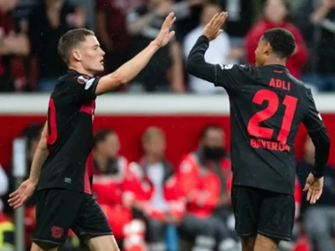 Thầy trò Alonso khuấy đảo Europa League