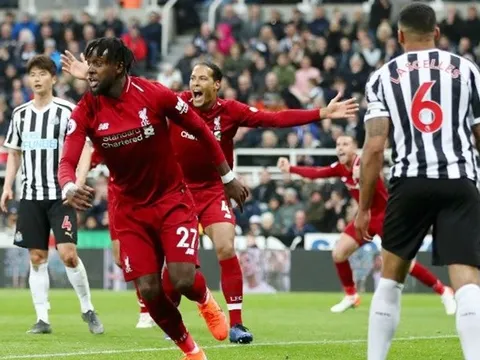 Thay vì tiền đạo Liverpool, Newcastle nên ưu tiên mua 2 hậu vệ?