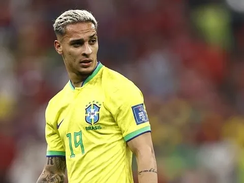 Thêm 3 cầu thủ Brazil phải nghỉ tập