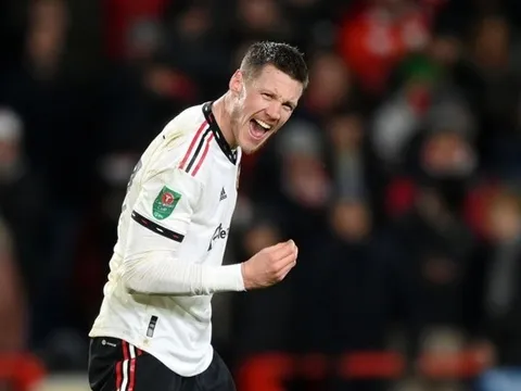 Thêm một "vụ cướp" nữa của Man Utd