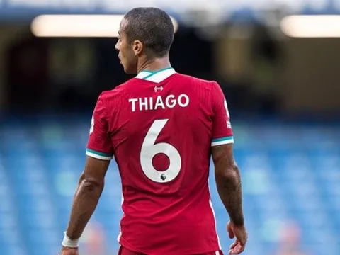 Thiago tạo động thái gây bão, NHM Liverpool sướng rơn