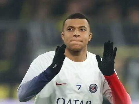 Thời điểm Mbappe thông báo trở thành tân binh Real