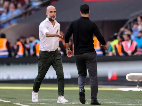 Thủ quân Fulham không tin Arsenal sẽ vô địch Premier League