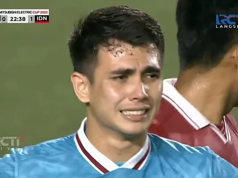 Thủ thành Indonesia tiết lộ về chấn thương trước thềm bán kết AFF Cup