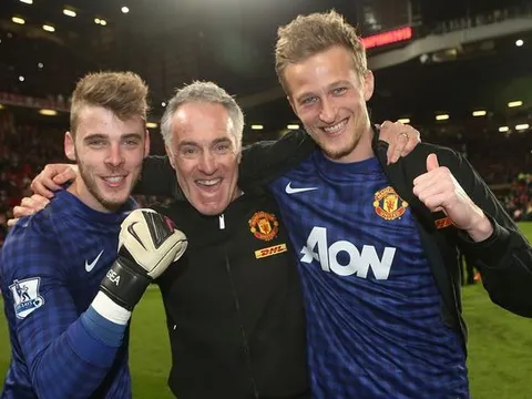 Thủ thành số 1 chấn thương giúp De Gea được bắt chính cho M.U