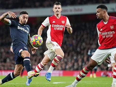 Thua 0-2, David Moyes nói lời thật lòng về Arsenal