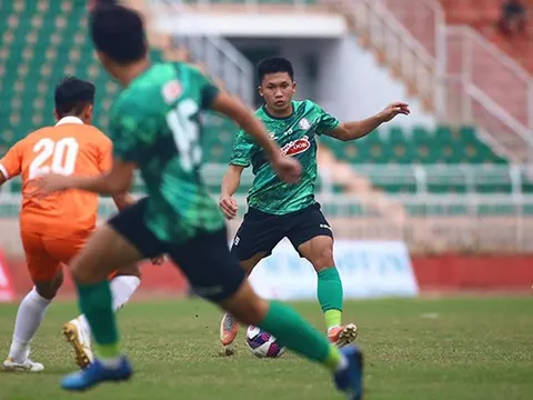 Thua trắng tân binh V-League, HLV CLB TP.HCM chỉ ra điểm yếu của các học trò