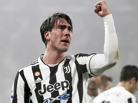 Thương vụ Dusan Vlahovic trở nên khả thi với Man United