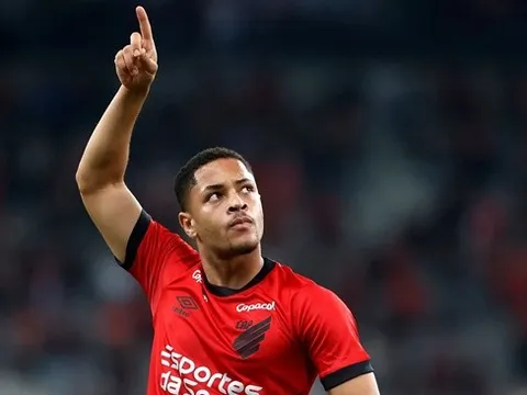 Thương vụ khiến Barca "loạn xà ngầu"