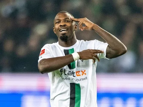 EPL đại chiến vì "máy chạy" 0 đồng cực chất của Bundesliga