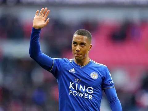 Charlie Adam: Tielemans mất tinh thần khi không thể đến Arsenal