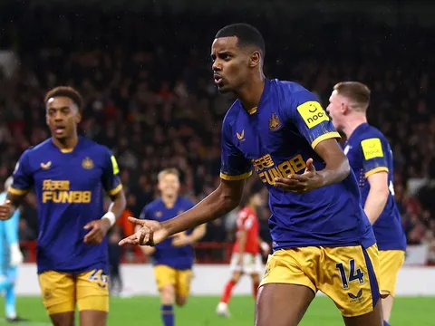 Tiền đạo 70 triệu euro ghi bàn liên tiếp tại Premier League