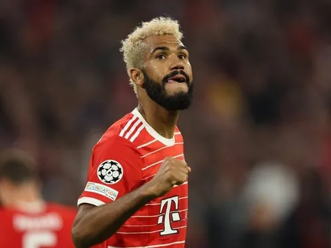Tiền đạo ghi 9 bàn/7 trận nói khả năng cập bến Man Utd
