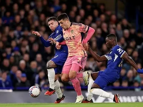 Tiền đạo Leeds nêu tên 2 cầu thủ đẳng cấp thế giới của Chelsea