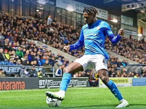 Tiền vệ Arsenal đồng ý đến Qatar