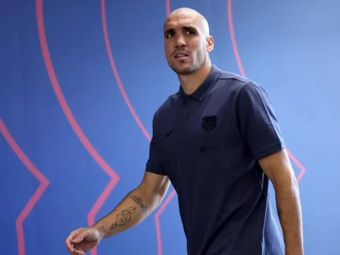 Tiền vệ đòi ra đi, Barca có ngay động thái