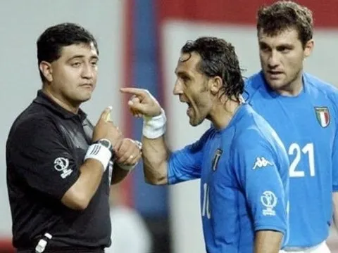 Tiếng còi ma tại World Cup 2002 sẽ khó lòng tái hiện