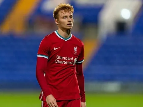 Tài năng trẻ của Liverpool thừa nhận suýt gia nhập Ajax Amsterdam