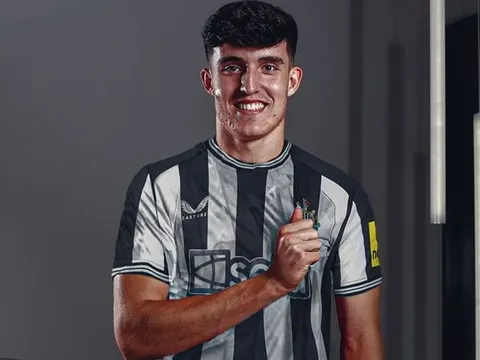 Here we go! Newcastle đón chữ ký thứ 3, giá 35 triệu bảng