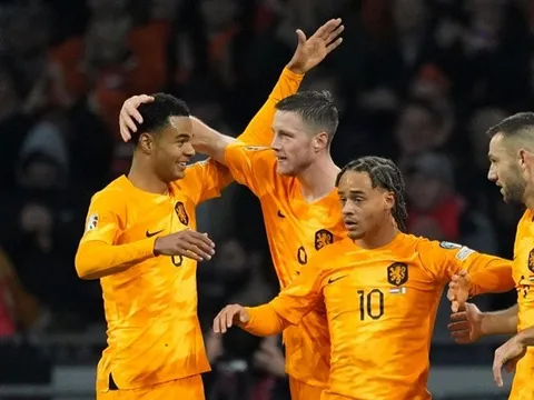 Toàn cảnh pha bóng khiến CĐV Man Utd chết mê chết mệt