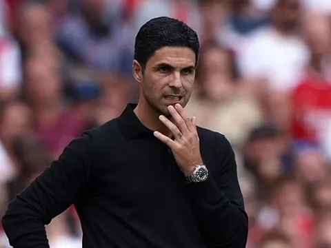 "Tôi cảm thấy Arsenal tự gieo vấn đề"