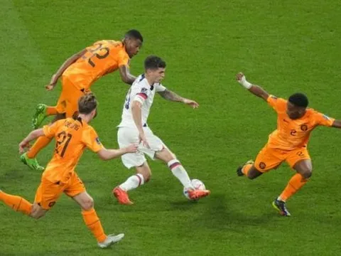 "Tôi sẽ rất sốc nếu cậu ấy đến Man United"